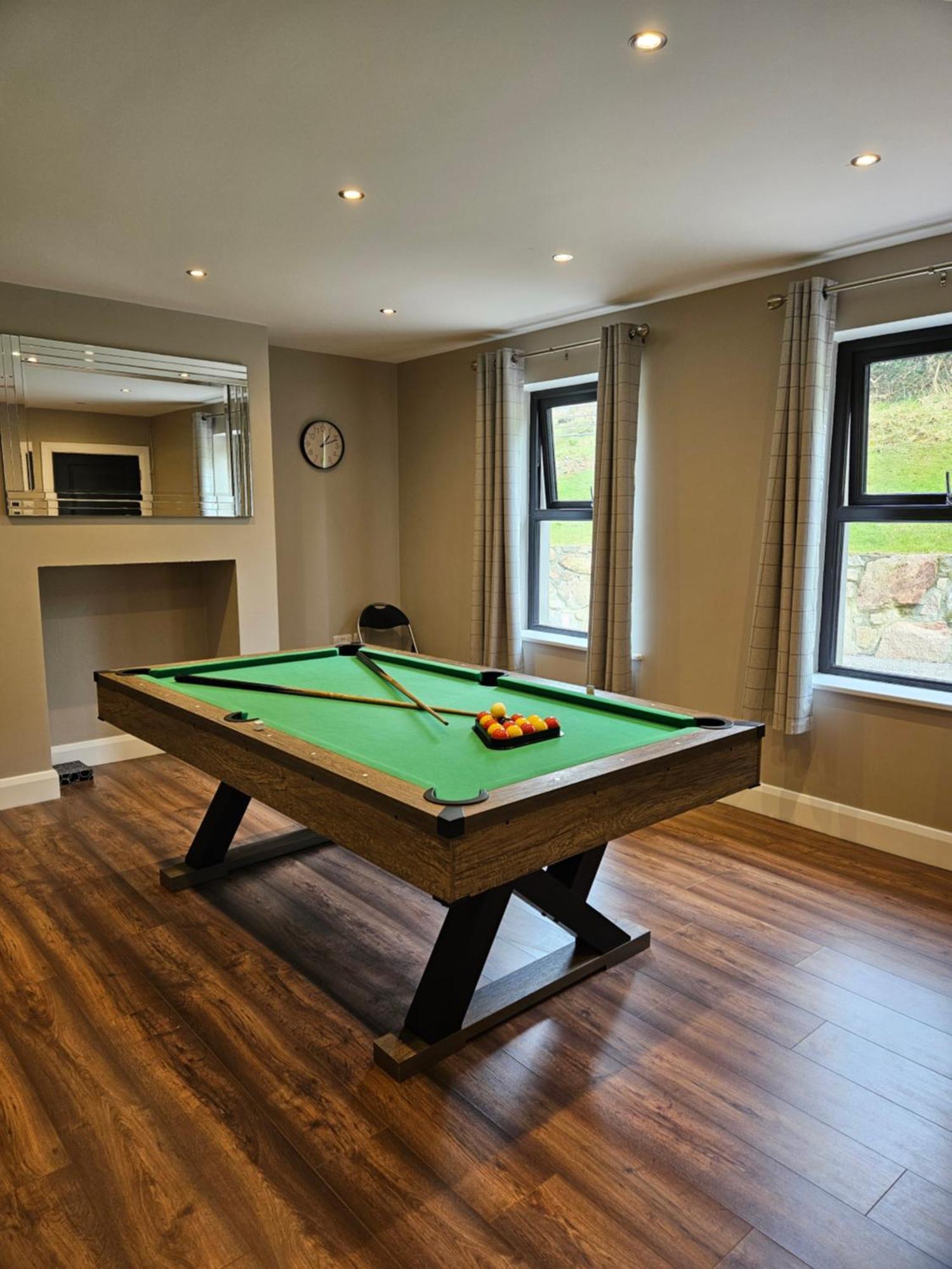 Crohill Hideaway Villa Newry Exterior photo